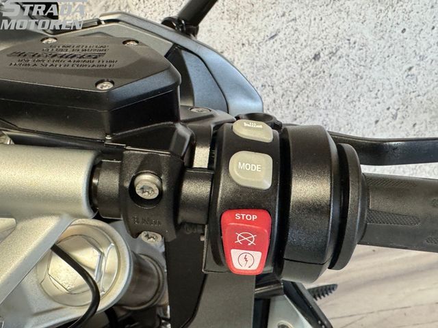 bmw - r-1200-rs