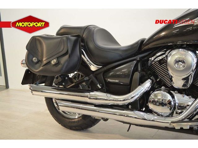 kawasaki - vn-900-classic