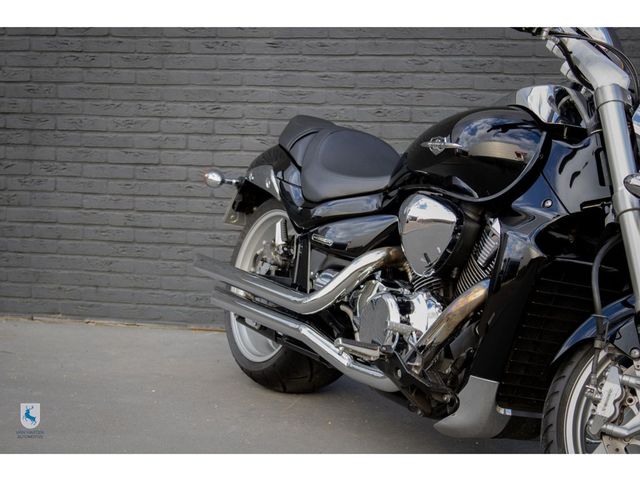 suzuki - m-1800-r-intruder