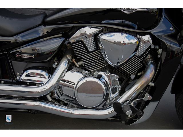 suzuki - m-1800-r-intruder