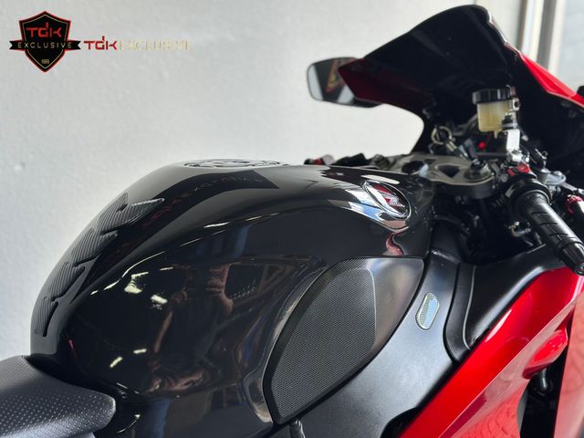 honda - cbr-1000-rr-fireblade
