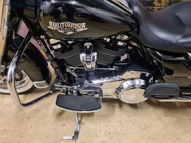 harley-davidson - road-king-classic-flhrc