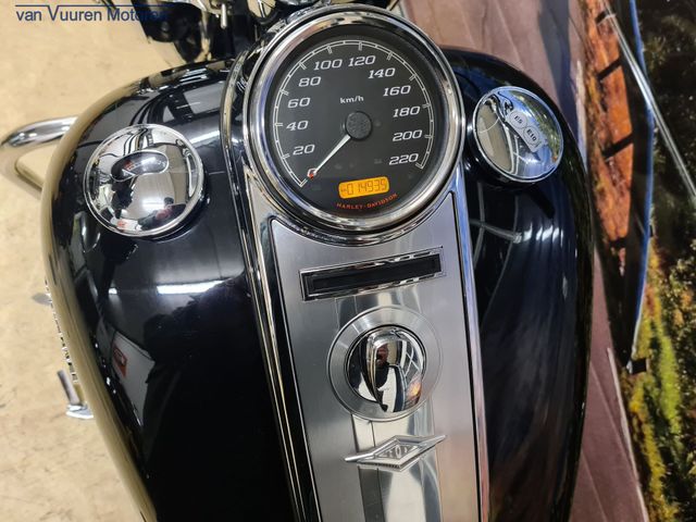 harley-davidson - road-king-classic-flhrc