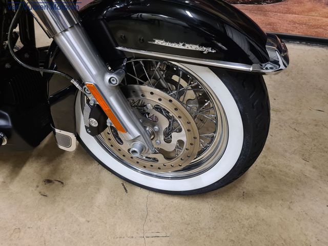 harley-davidson - road-king-classic-flhrc