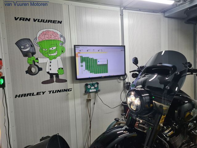 harley-davidson - road-king-classic-flhrc