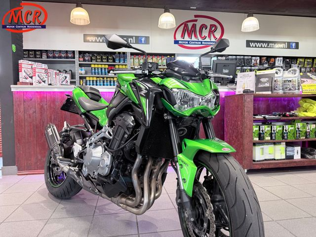 kawasaki - z900