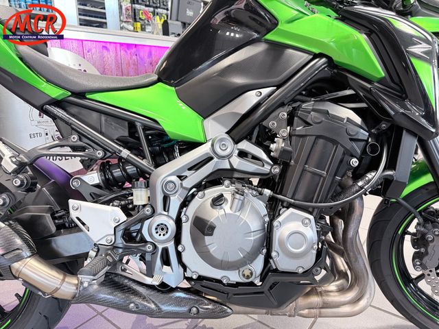 kawasaki - z900