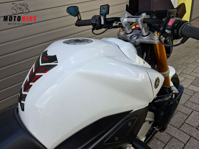 yamaha - fz-1