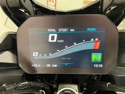 BMW F 900 XR – foto 2