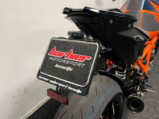 ktm - 1290-super-duke-r