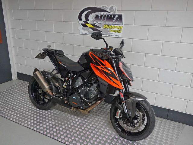 ktm - 1290-super-duke-r
