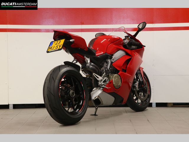 ducati - panigale-v4