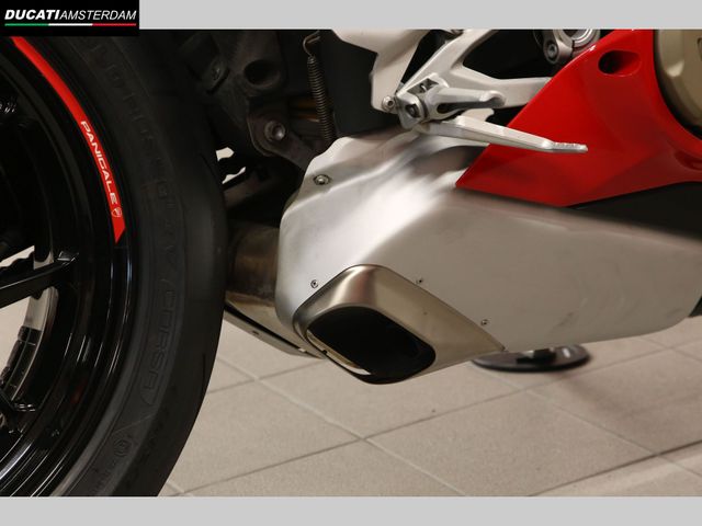 ducati - panigale-v4