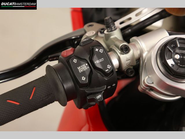 ducati - panigale-v4