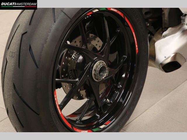 ducati - panigale-v4