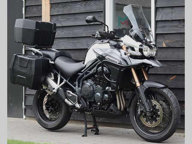triumph - tiger-explorer