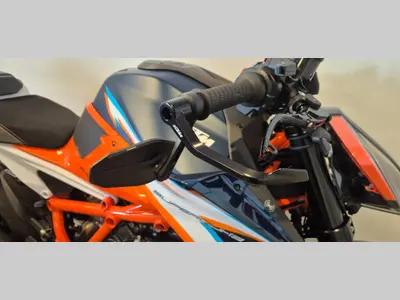 KTM 1290 SUPER DUKE RR – foto 3