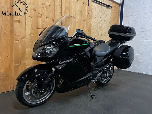 kawasaki - gtr-1400