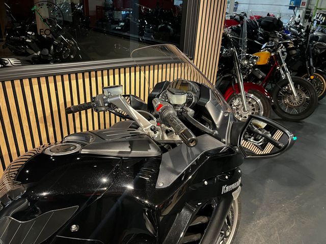 kawasaki - gtr-1400