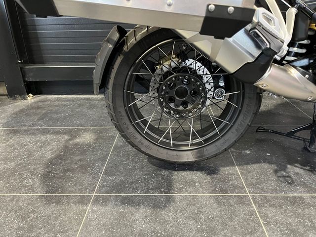 bmw - r-1250-gs-adventure