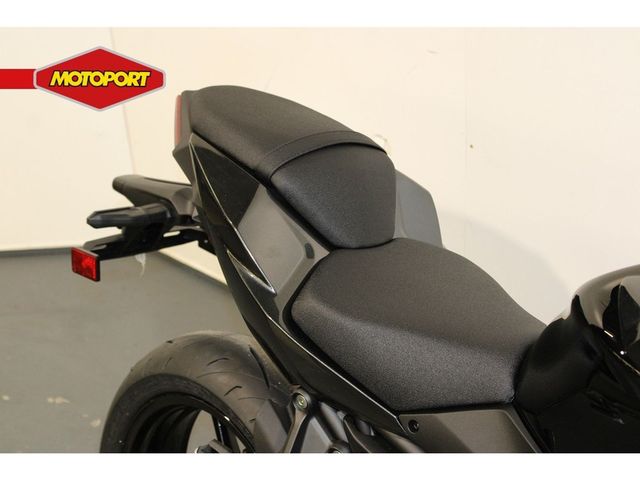 kawasaki - z650-s