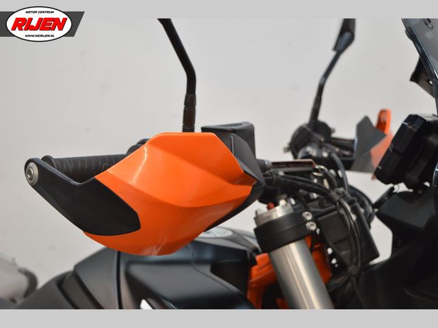 ktm - 790-adventure-r