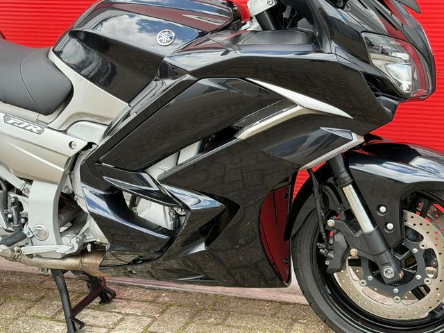 yamaha - fjr-1300