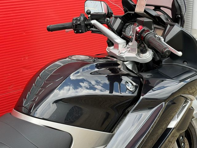 yamaha - fjr-1300