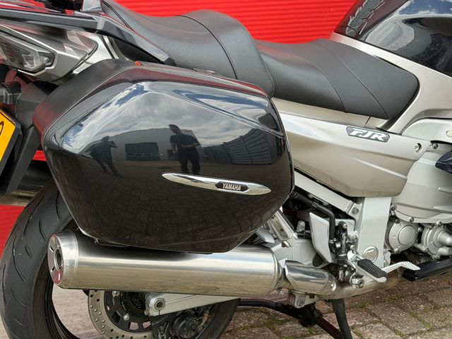 yamaha - fjr-1300