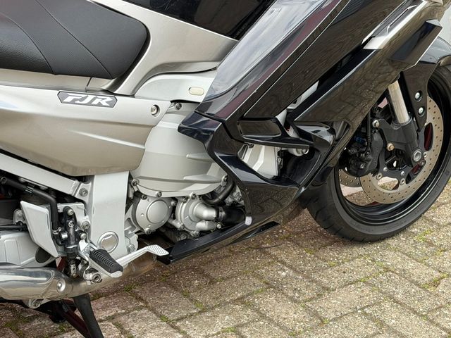yamaha - fjr-1300