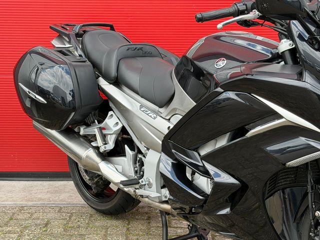 yamaha - fjr-1300