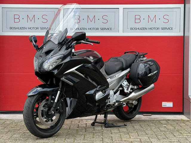 yamaha - fjr-1300