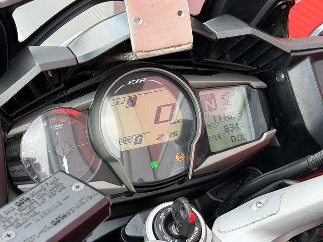 yamaha - fjr-1300
