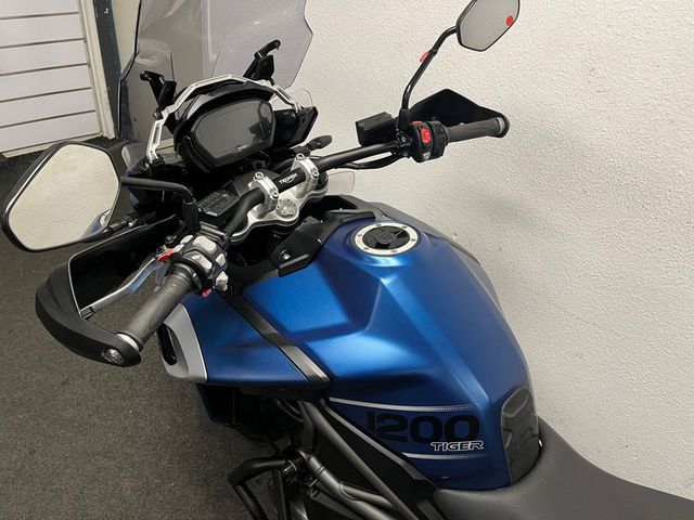 triumph - tiger-explorer