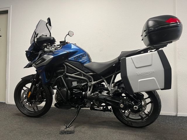 triumph - tiger-explorer