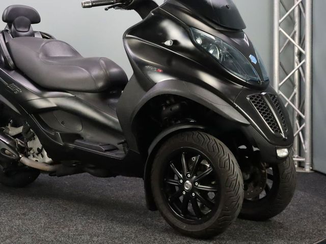 piaggio - mp3-400