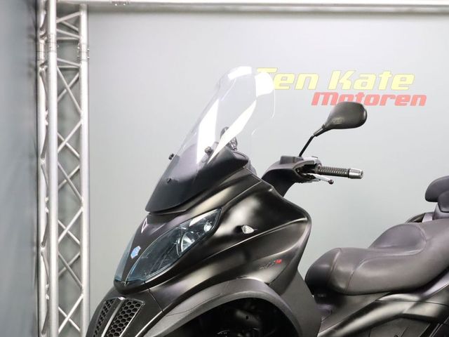 piaggio - mp3-400