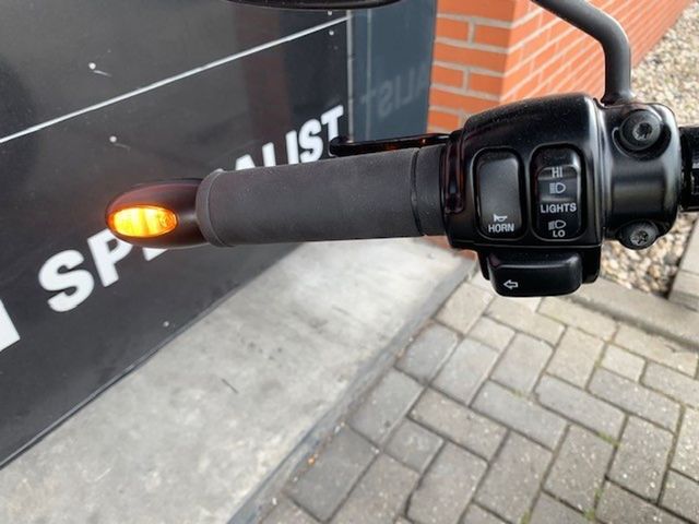 harley-davidson - night-train-fxstb