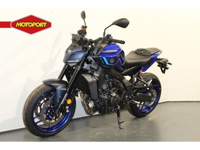 YAMAHA MT 09 Y-AMT – foto 2