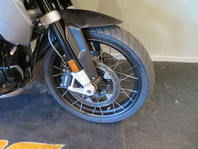 bmw - r-1250-gs-triple-black