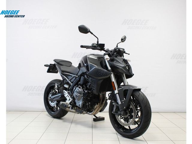 suzuki - gsx-8s