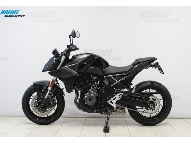 suzuki - gsx-8s