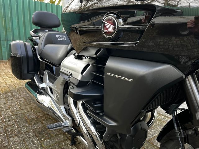 honda - ctx-1300-c-abs
