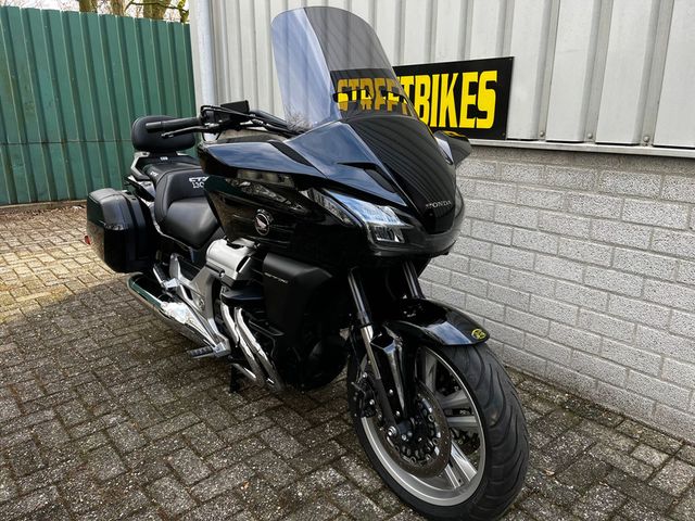 honda - ctx-1300-c-abs