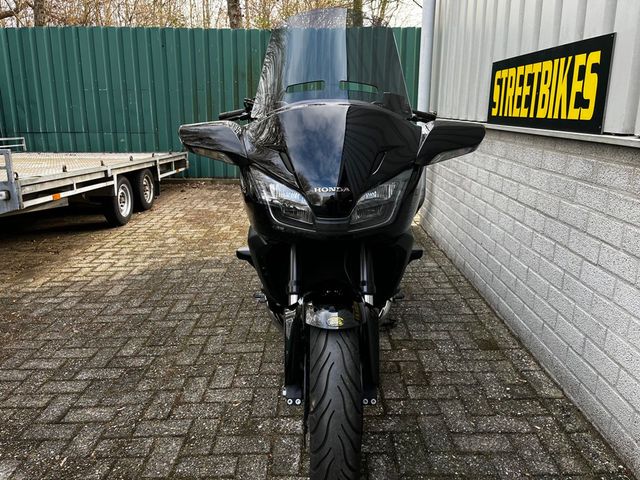 honda - ctx-1300-c-abs