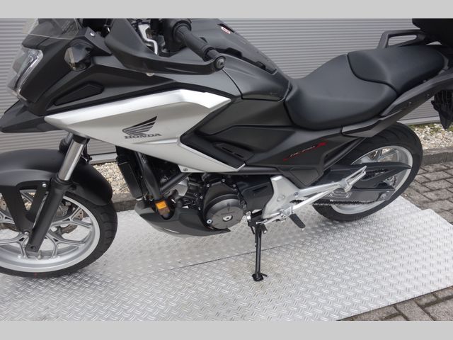 honda - nc-750-x-abs
