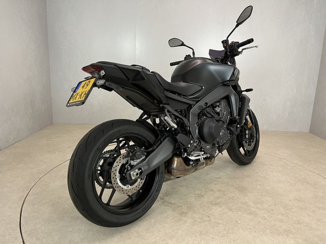 yamaha - mt-09-y-amt