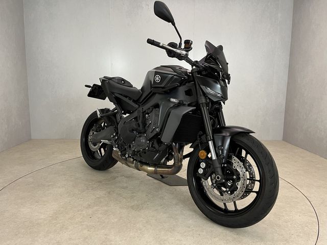 yamaha - mt-09-y-amt