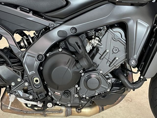 yamaha - mt-09-y-amt