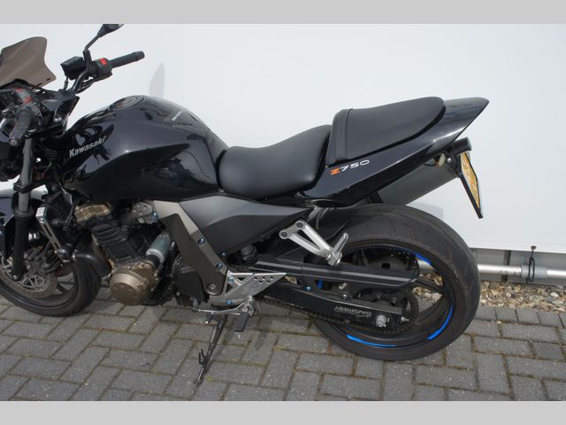 kawasaki - z-750